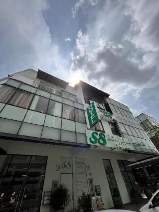 s8 boutique hotel