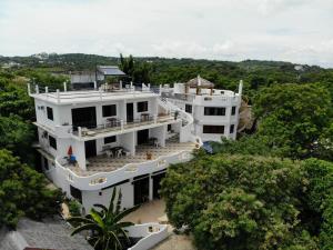 aquarius terraces boutique resort