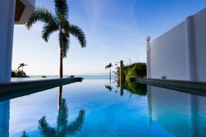 b1 luxury beachfront apartments