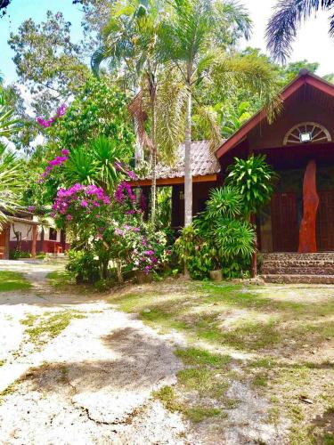 baan pak rim kuaen resort