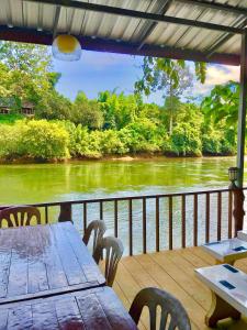 baan pak rim kuaen resort