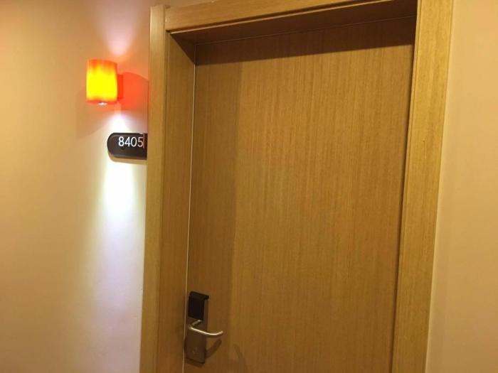 7days premium shenzhen dalang commercial center branch