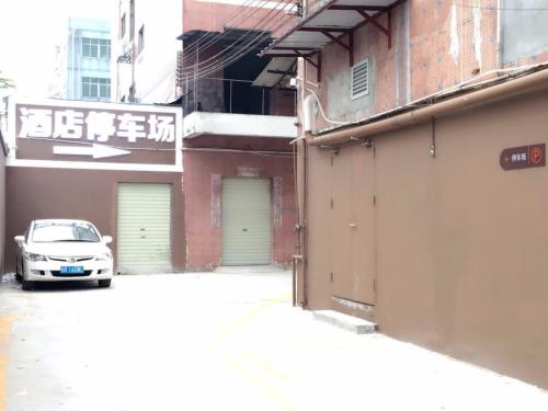 7days premium shenzhen dalang commercial center branch