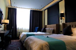 xana lite korla xiangli avenue food street