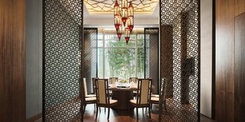 hualuxe ningbo harbor city an ihg hotel