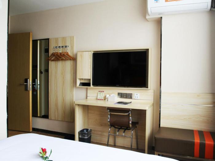7days premium xian lantian lanxin road branch