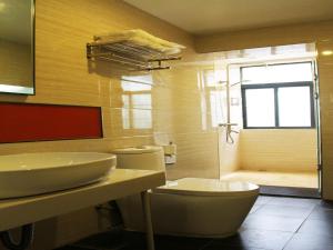 7days premium xian lantian lanxin road branch