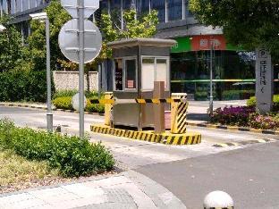 iu hotel suzhou dusu lake moon bay subway station