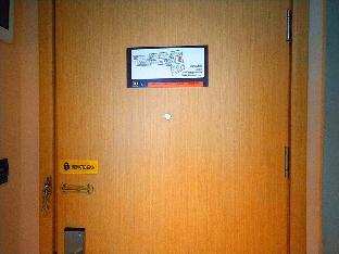 iu hotel suzhou dusu lake moon bay subway station