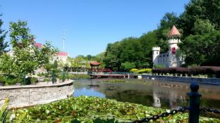 7 days premium beidaihe geziwo park
