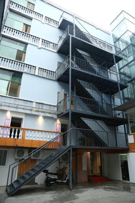 7days inn neijiang longchang xinhua street branch