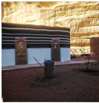 wadi rum bedouin bandb malakot