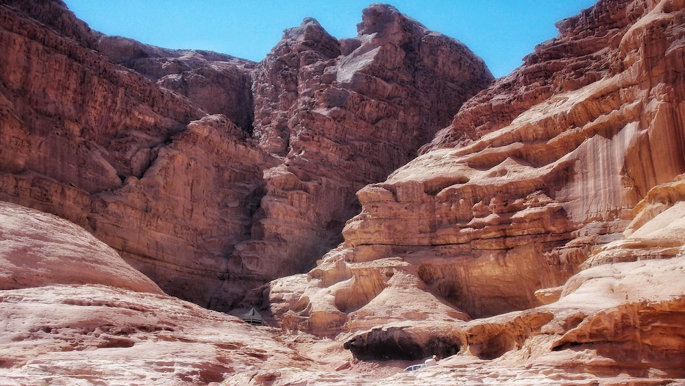 wadi rum bedouin bandb malakot