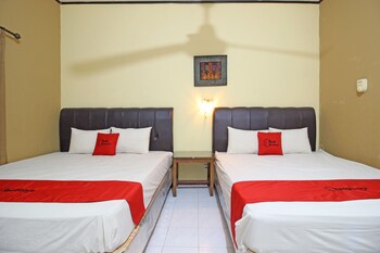 reddoorz near pojok beteng prawirotaman