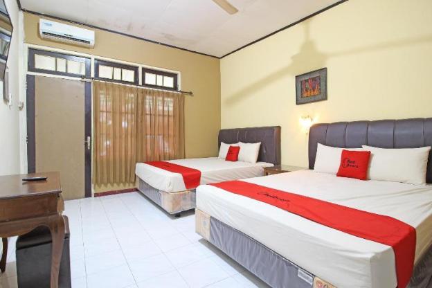 reddoorz near pojok beteng prawirotaman