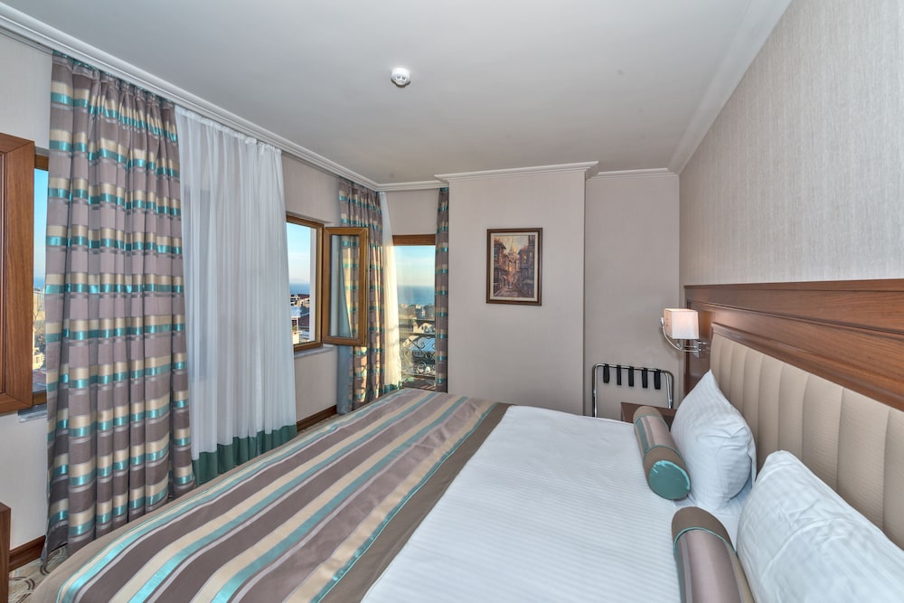 bekdas hotel deluxe and spa