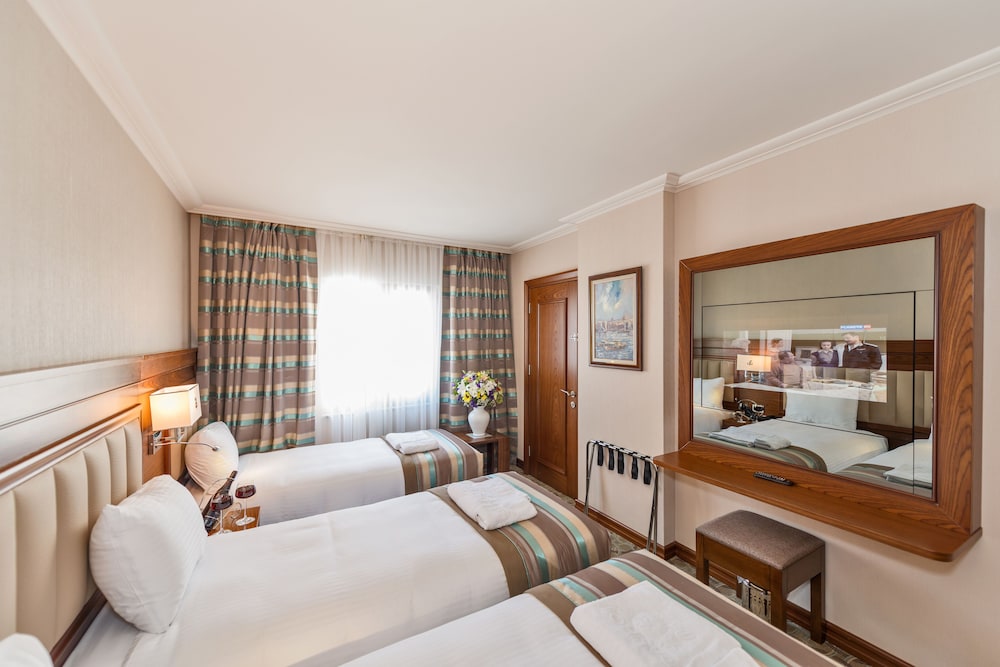 bekdas hotel deluxe and spa