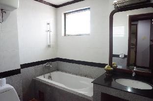 vansana riverside hotel