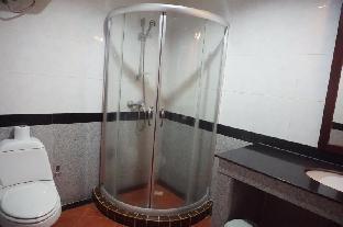 vansana riverside hotel