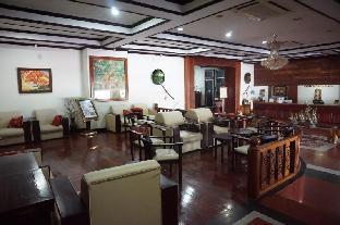 vansana riverside hotel