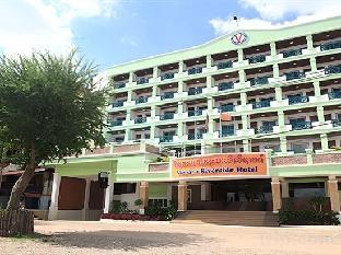 vansana riverside hotel