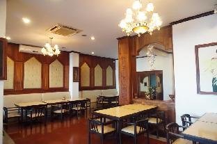 vansana riverside hotel