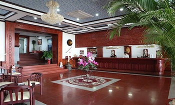 vansana riverside hotel