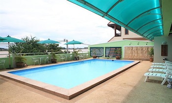 vansana riverside hotel