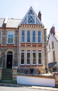 broadpark villa