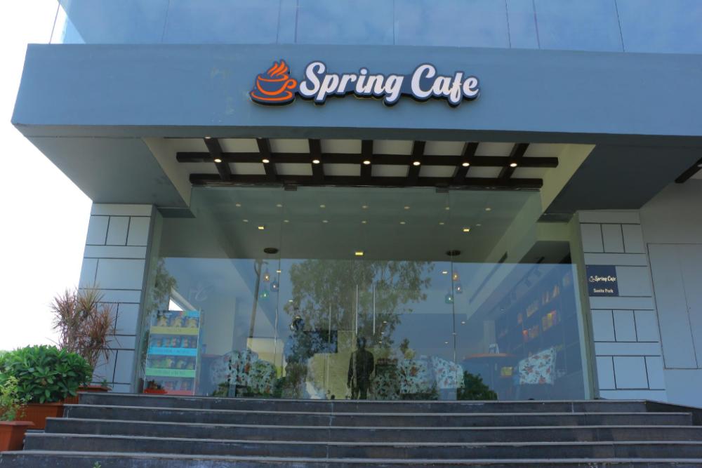 tulip arena hotel club event by sgl