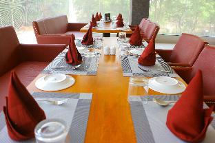 tulip arena hotel club event by sgl