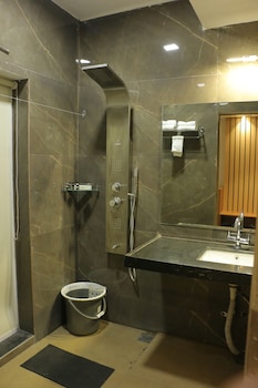 tulip arena hotel club event by sgl