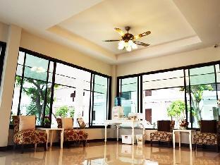 rittiboon vintage hotel