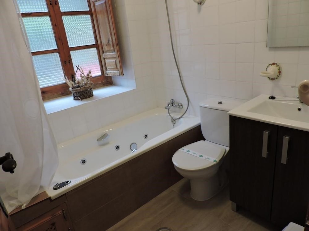 casa rural los parrales