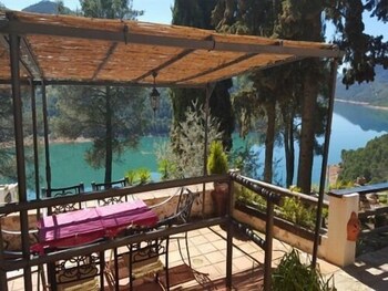 casa rural los parrales