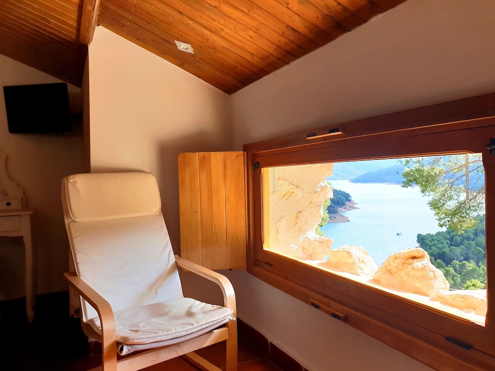 casa rural los parrales