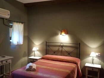 casa rural los parrales