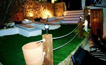 casa rural los parrales