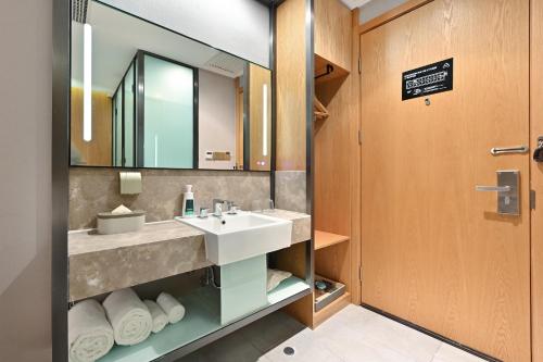 yitel collection beijing sanlitun