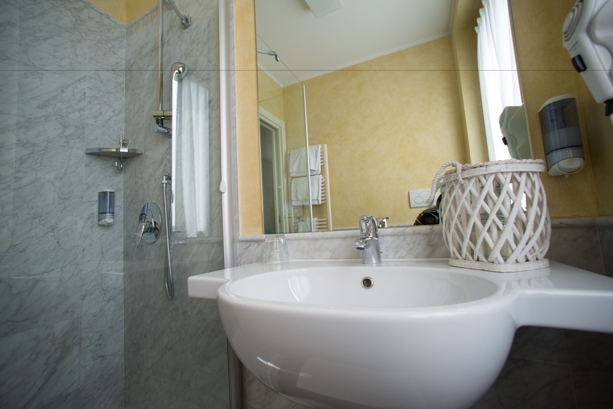 Berghotel,Lombardy>>Bergamo,3 star