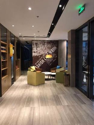 iu hotel kunming xichang road jinma bijifang