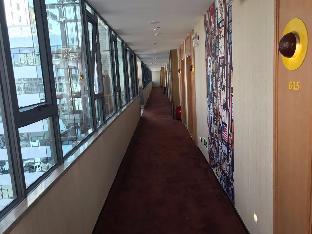 iu hotel kunming xichang road jinma bijifang