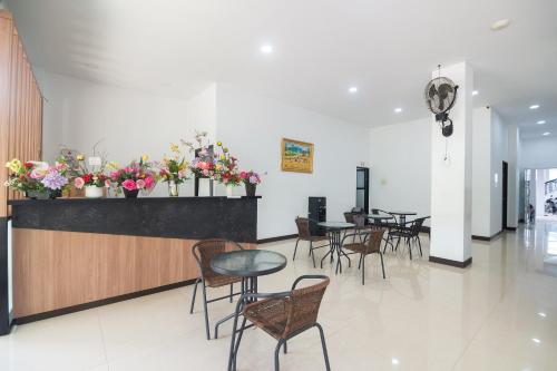 cattail guest house pontianak