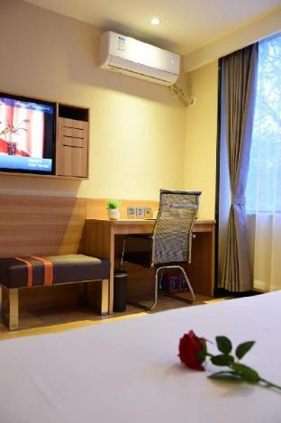 7 days premium shanghai market jinghua road