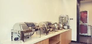 7 Days Premium Shanghai Market Jinghua Road,,3 star