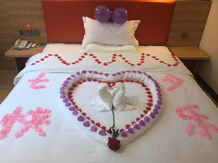 7 Days Premium Shanghai Market Jinghua Road,,3 star
