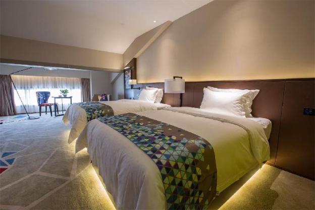 zmax hotel longhushan xiaoyaocheng