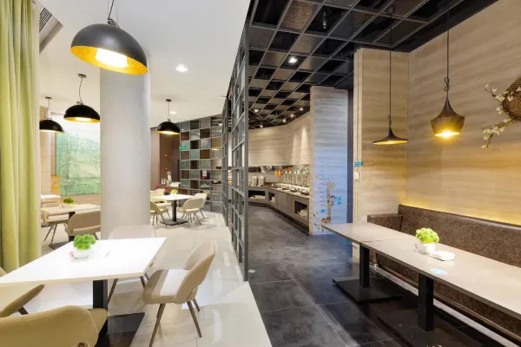 jinjiang inn select tianjin xiaobailou metro station