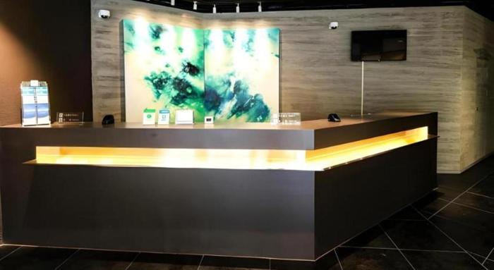 jinjiang inn select tianjin xiaobailou metro station