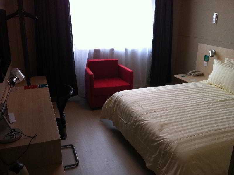 jinjiang inn nantong textile city bus station
